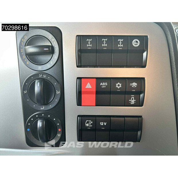 2023 Mercedes-Benz Atego 1324-44247119