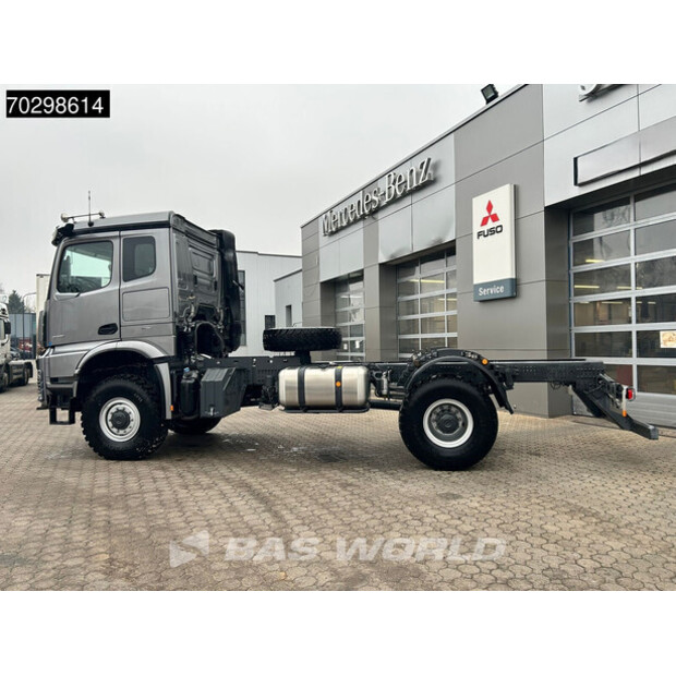 2023 Mercedes-Benz Acrocs 2051-44247149