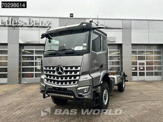 2023-mercedes-benz-acrocs-2051-arocs-4x4-new-4x4-chassis-camper-base-steel-suspension-big-axle-automatic-euro-6-44247153