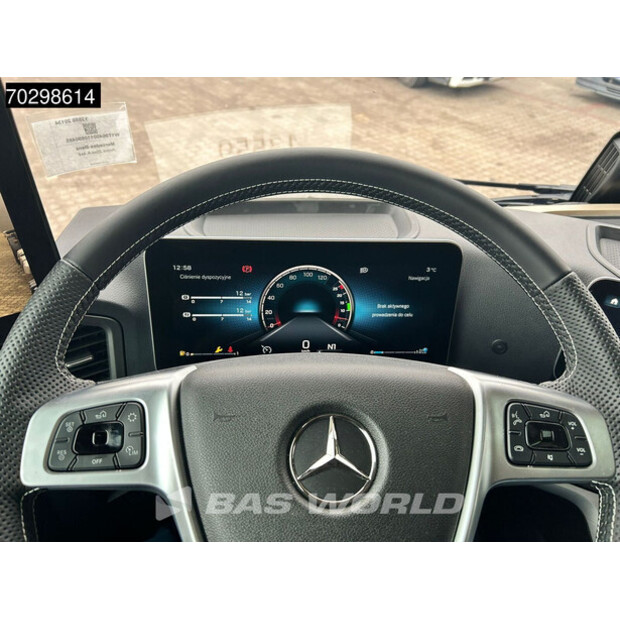 2023 Mercedes-Benz Acrocs 2051-44247158