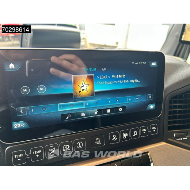 2023 Mercedes-Benz Acrocs 2051-44247162