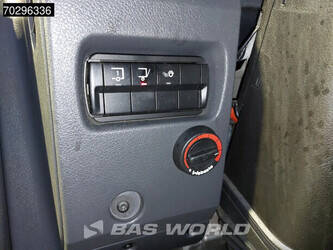 2013-mercedes-benz-atego-818-1390891-44247222