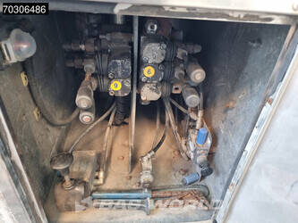 2010-volvo-fm-460-1393745-44247296