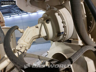 2020-man-tgs-32-420-44247554