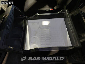 2020-man-tgs-32-420-44247574