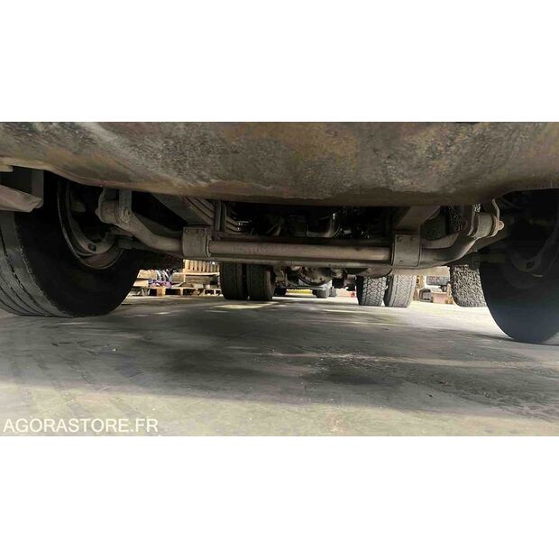 1999 سكانيا 124-44260399