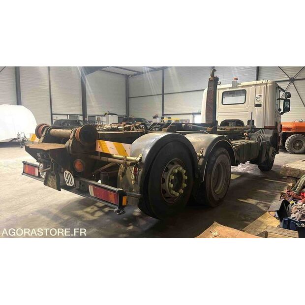 1999 سكانيا 124-44260434