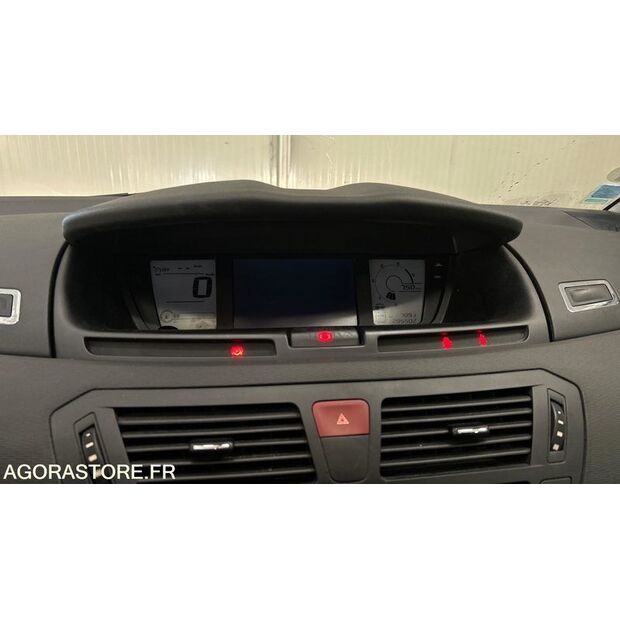 2013 سيتروين C4 Picasso-44260636