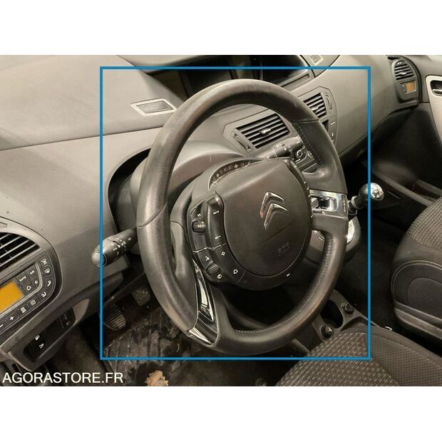 2013 سيتروين C4 Picasso-44260638