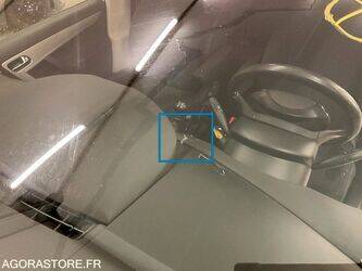 2013-citroen-c4-picasso-44260641