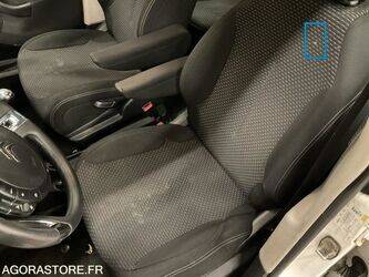2013-citroen-c4-picasso-44260644