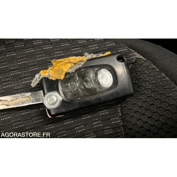 2013 سيتروين C4 Picasso-44260665