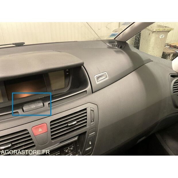 2013 سيتروين C4 Picasso-44260667