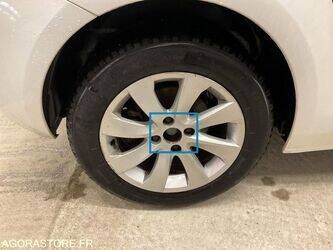 2013-citroen-c4-picasso-44260677