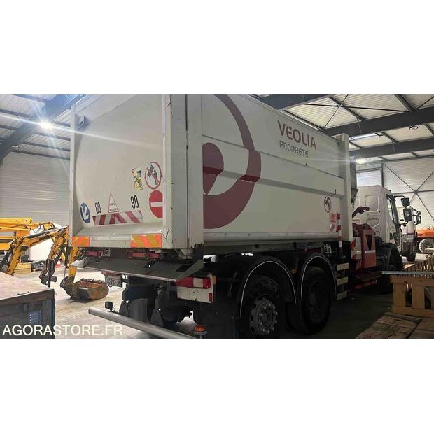 2009 رينو PREMIUM-44260679