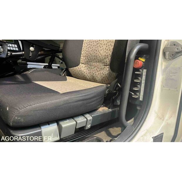 2009 رينو PREMIUM-44260688