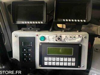 2009-renault-premium-1393804-44260690