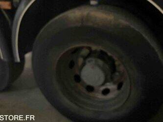 2009-renault-premium-1393804-44260703