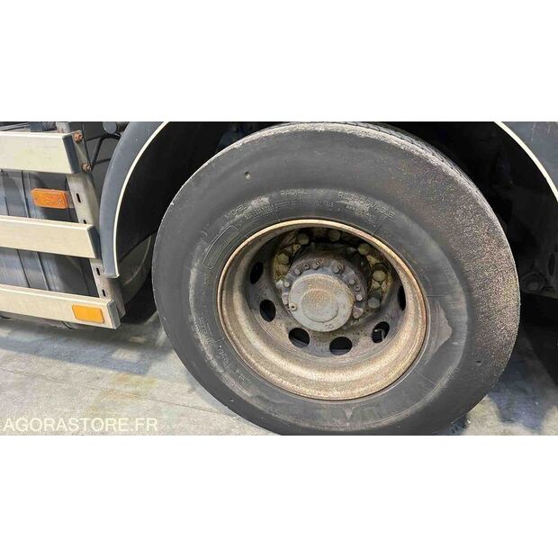 2009 رينو PREMIUM-44260709