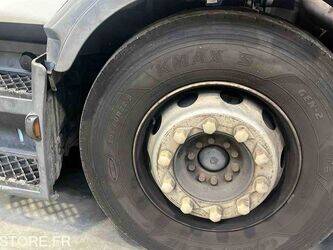 2009-renault-premium-1393804-44260711