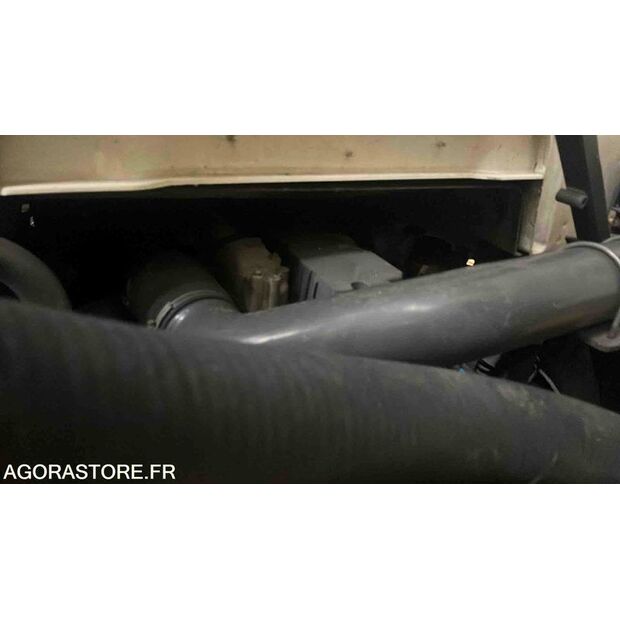 2009 رينو PREMIUM-44260713