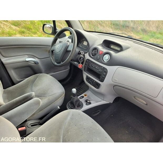 2005 Citroen C3-44260911