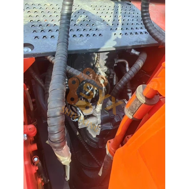 2023 Doosan 225LC-44260942