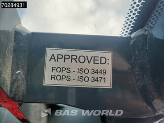 2016-magni-rth5-35s-1299142-44261085