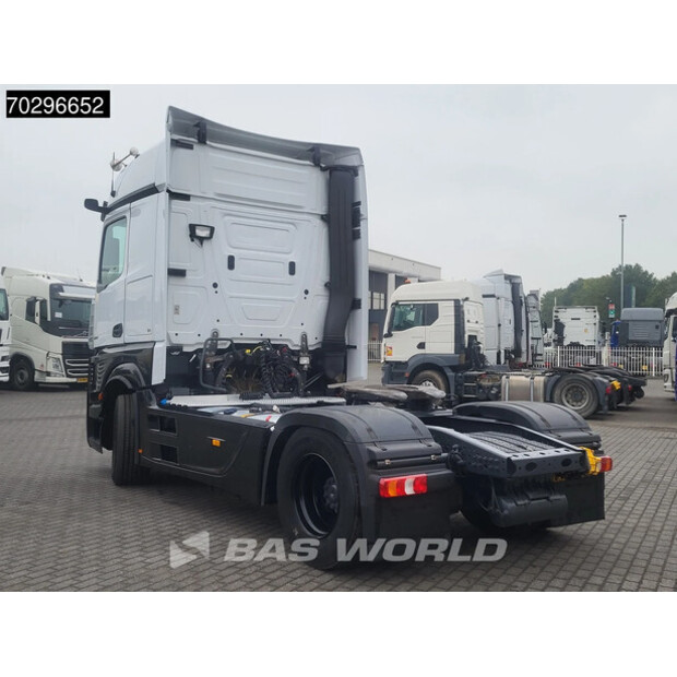 2021 Mercedes-Benz Actros 1848-44261095
