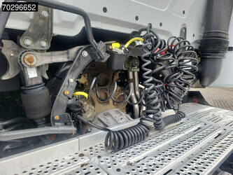 2021-mercedes-benz-actros-1848-1323032-44261098