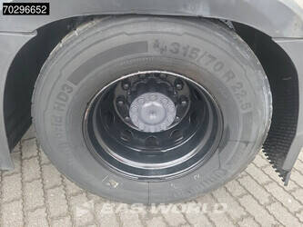 2021-mercedes-benz-actros-1848-1323032-44261103