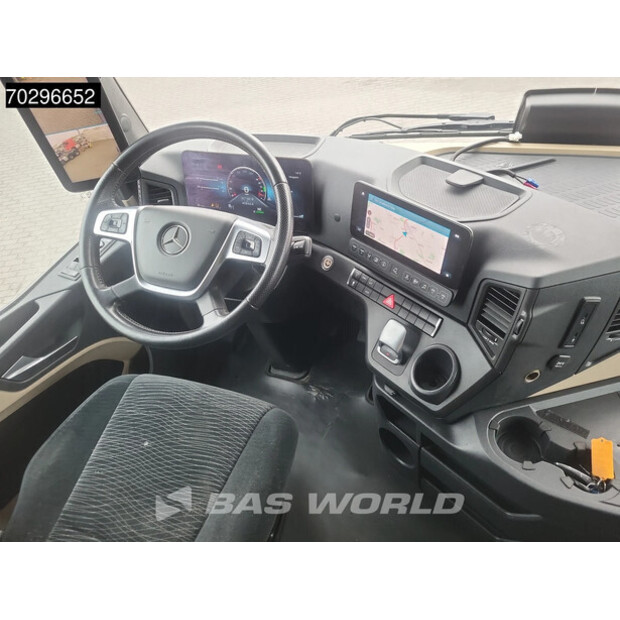 2021 Mercedes-Benz Actros 1848-44261110