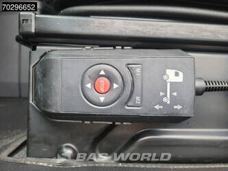 2021-mercedes-benz-actros-1848-1323032-44261120