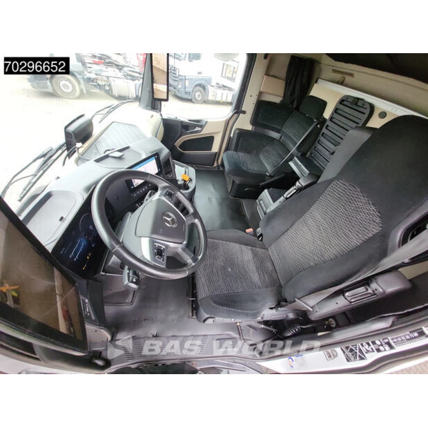 2021 Mercedes-Benz Actros 1848-44261121