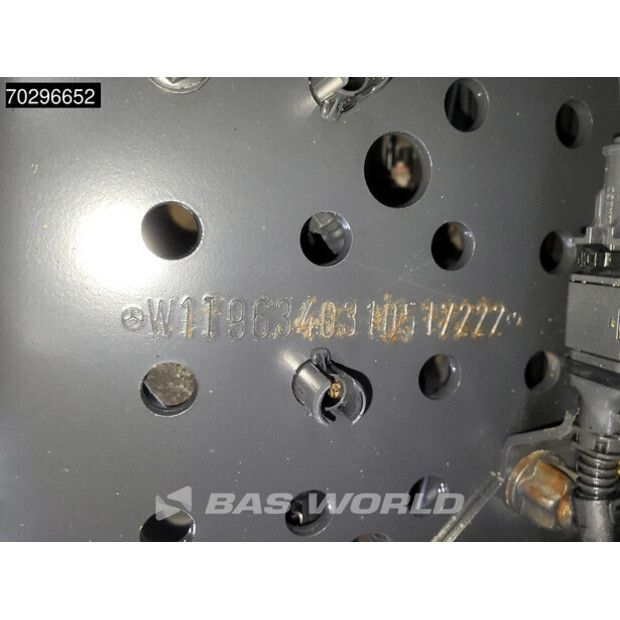 2021 Mercedes-Benz Actros 1848-44261131