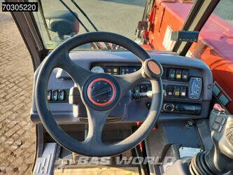 2016-manitou-mlt845-1393814-44261356