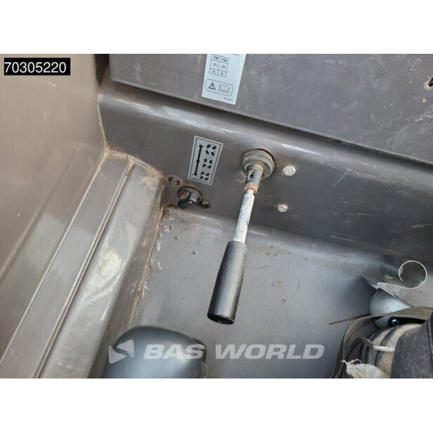 2016 Manitou MLT845-44261359