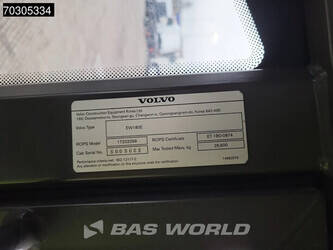 2016-volvo-ew180e-1393815-44261436