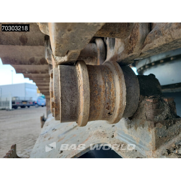 2017 ليبهير R926 LC-44261627