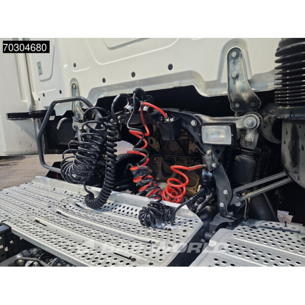 2021 مرسيدس بنز ACTROS 1845-44261989