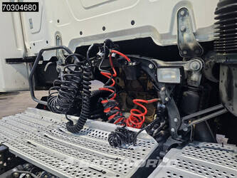 2021-mercedes-benz-actros-1845-1393830-44261989