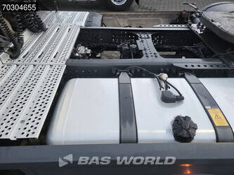 2020-mercedes-benz-actros-1845-1393831-44262031