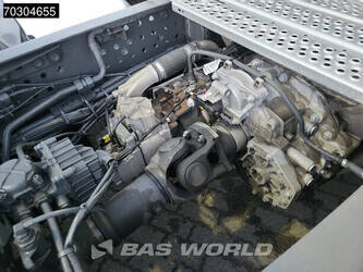 2020-mercedes-benz-actros-1845-1393831-44262033