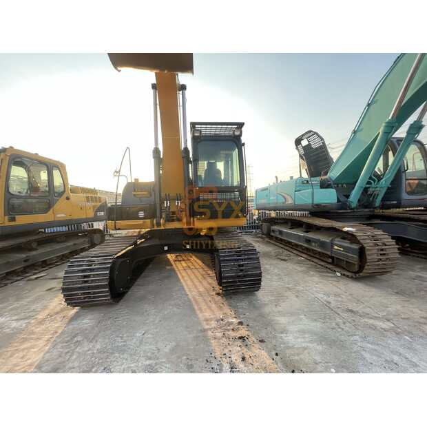 2023 Caterpillar 320D-44262323