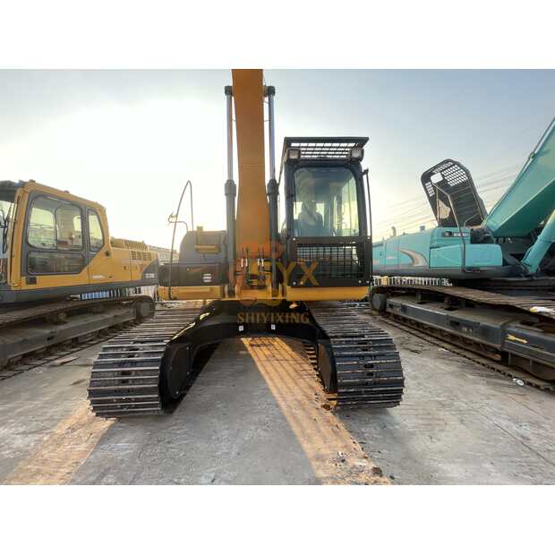 2023 Caterpillar 320D-44262327