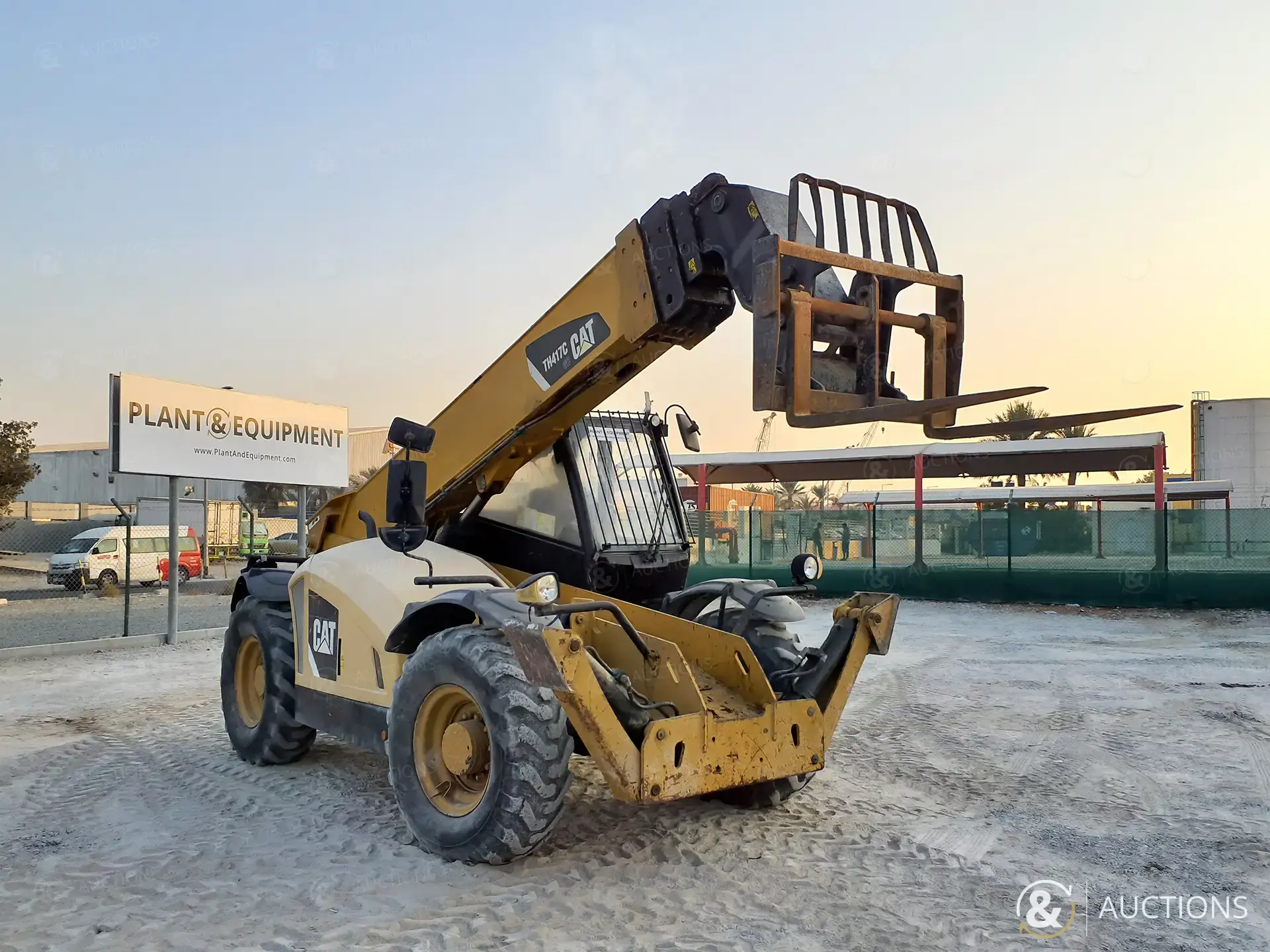 Image de Préparateur de commandes (> 6 m) 2016 Caterpillar TH417C GC