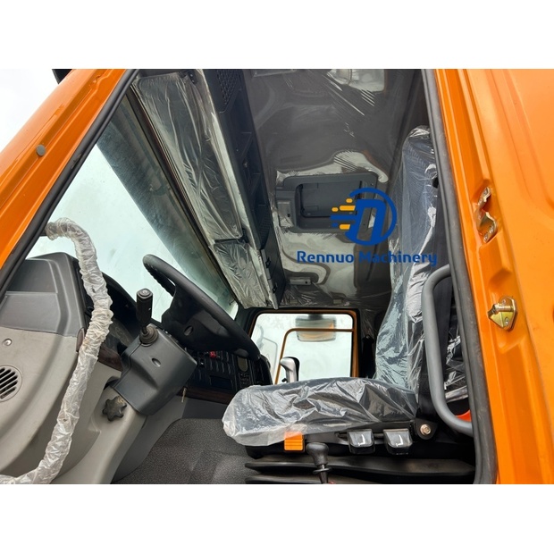 2024 هوو 310-44263766