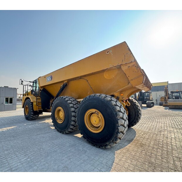 2023 Caterpillar 745-44263775