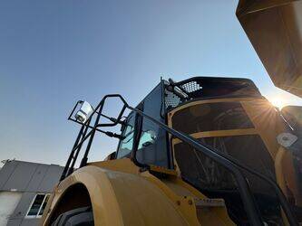 2023-caterpillar-745-1393851-44263778