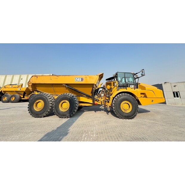 2023 كاتربيلر 745-44263784